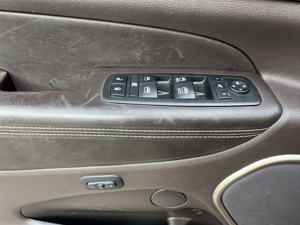2014 Jeep Cherokee - $17,460