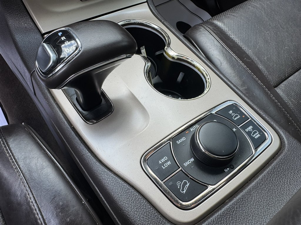2014 Jeep Cherokee - $17,460