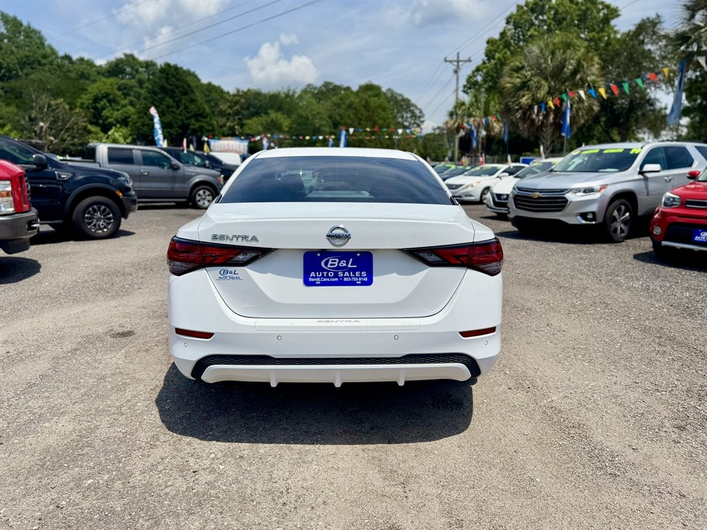 2022 Nissan Sentra - $15,645