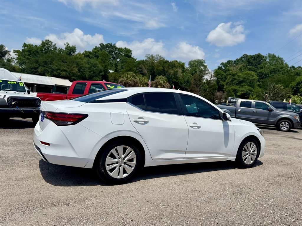 2022 Nissan Sentra - $15,645