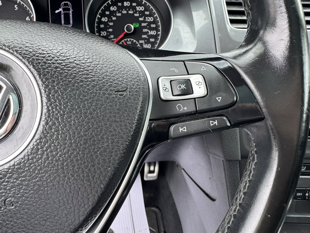 2017 Volkswagen Golf - $18,874