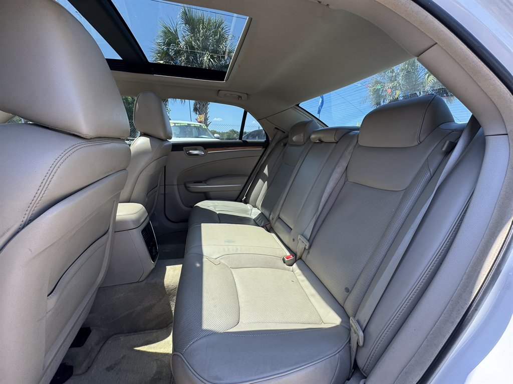 2012 Chrysler 300 - $9,991