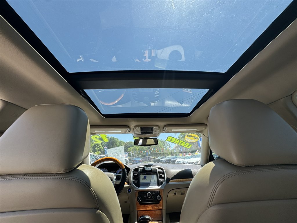 2012 Chrysler 300 - $9,991
