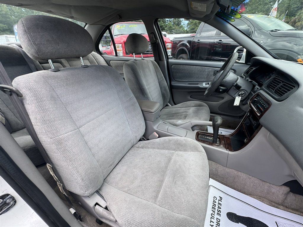 2001 Nissan Altima - $2,450