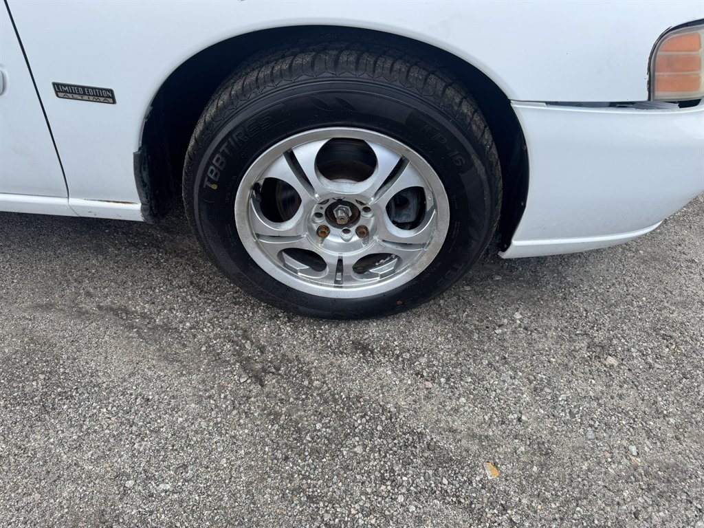 2001 Nissan Altima - $2,450