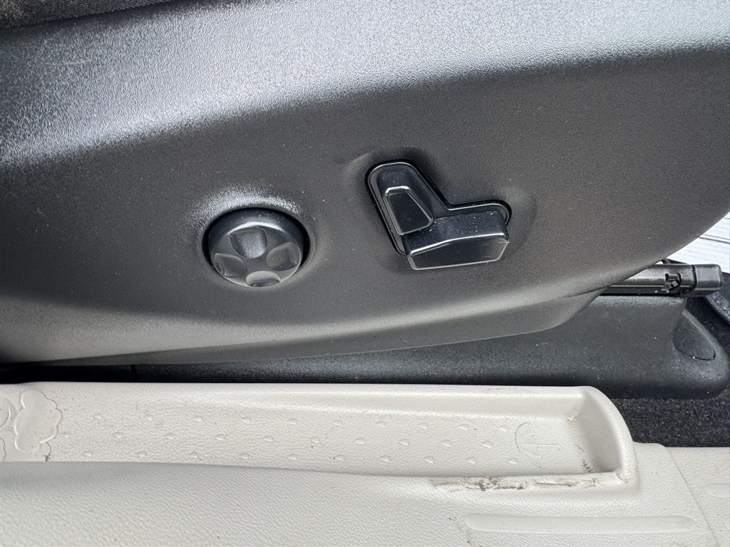 2020 Chrysler Pacifica - $14,486
