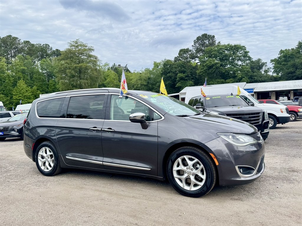 2020 Chrysler Pacifica - $14,486