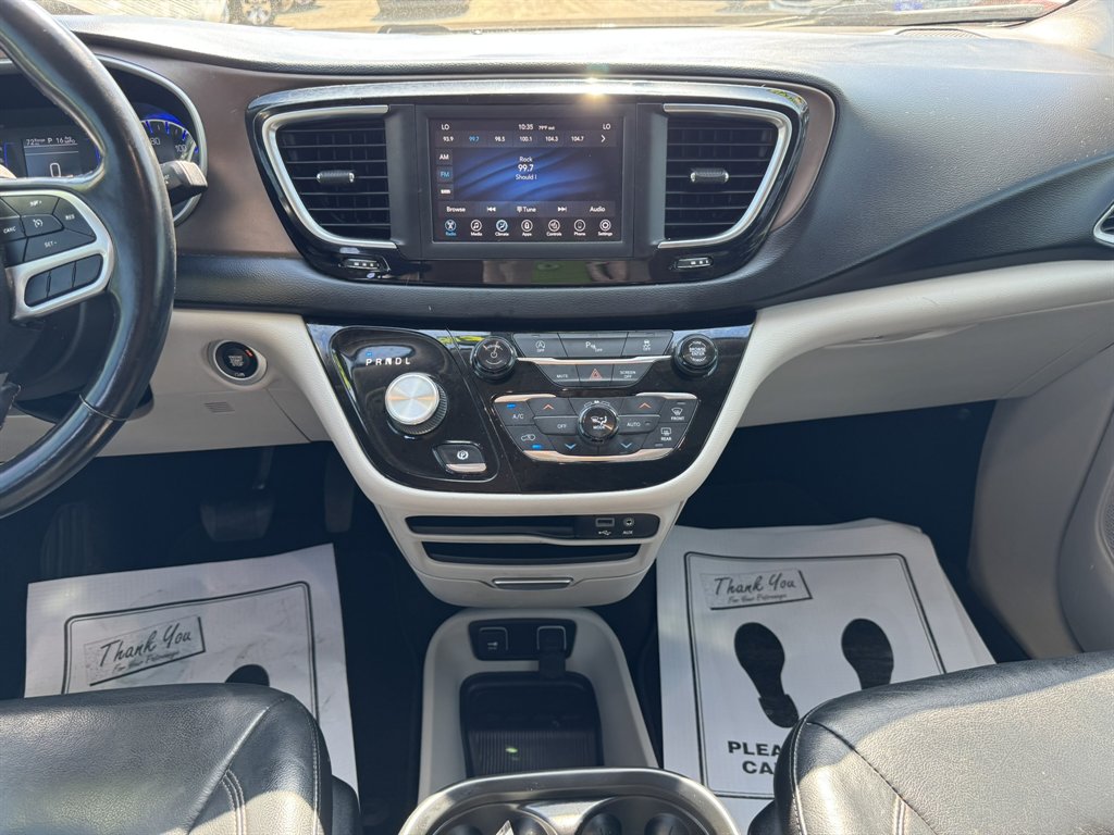 2019 Chrysler Pacifica - $11,531