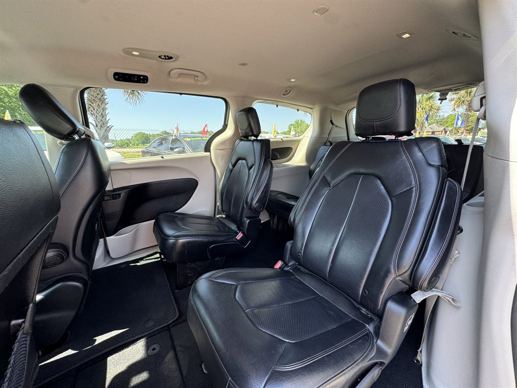 2019 Chrysler Pacifica - $11,531