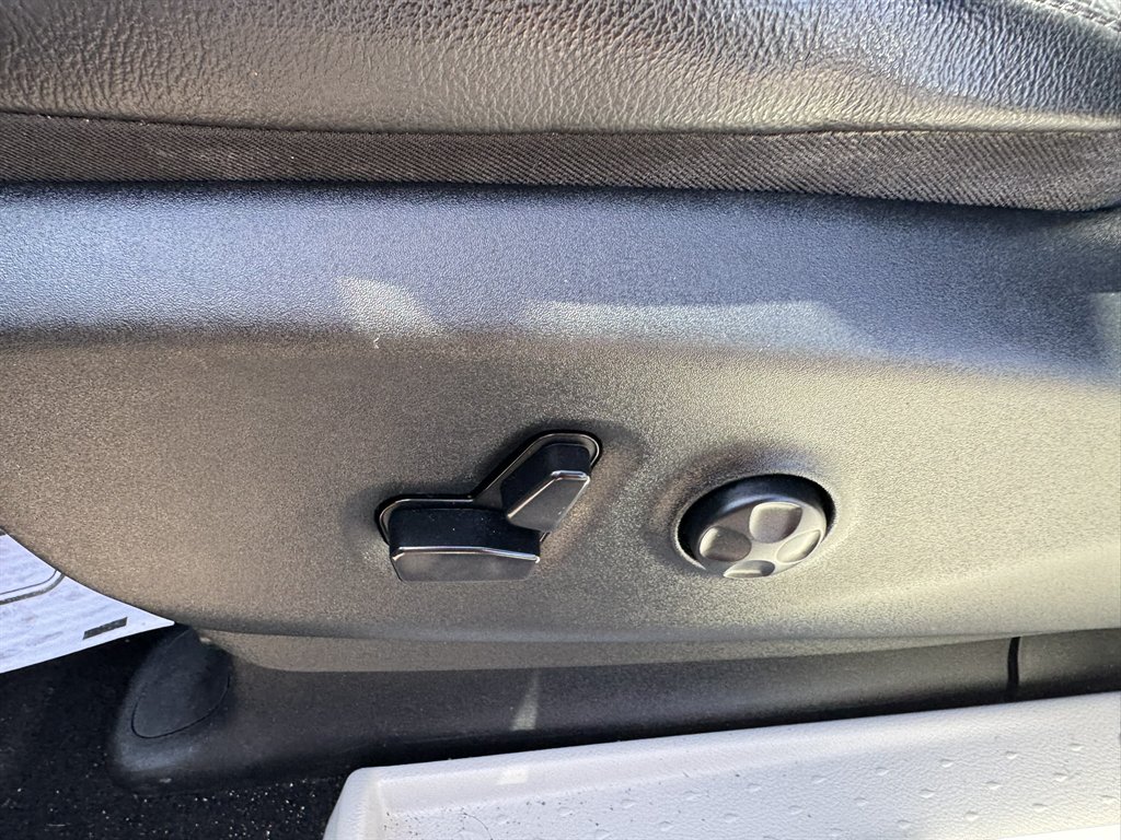 2019 Chrysler Pacifica - $11,531