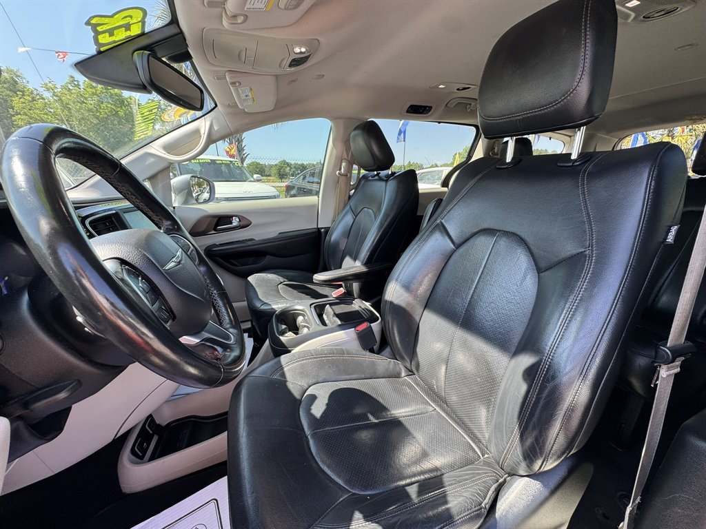 2019 Chrysler Pacifica - $11,531