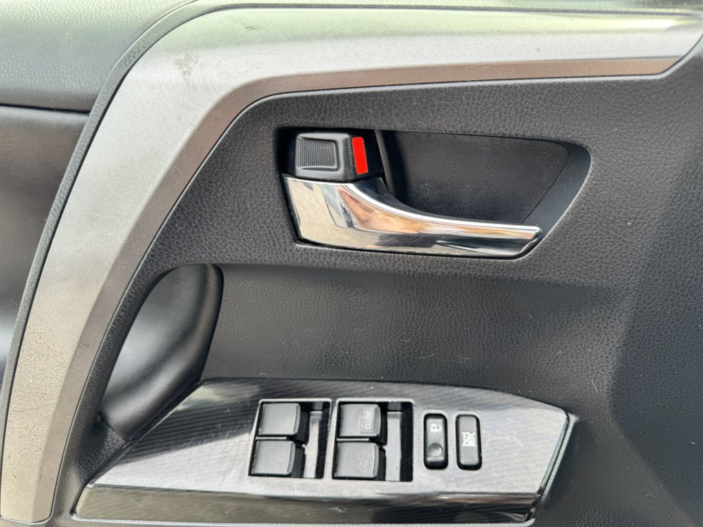 2018 Toyota RAV4 - $18,910
