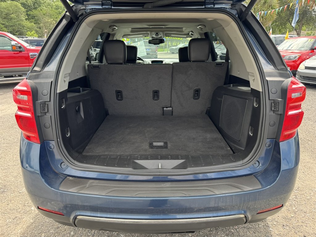 2017 Chevrolet Equinox - $13,980