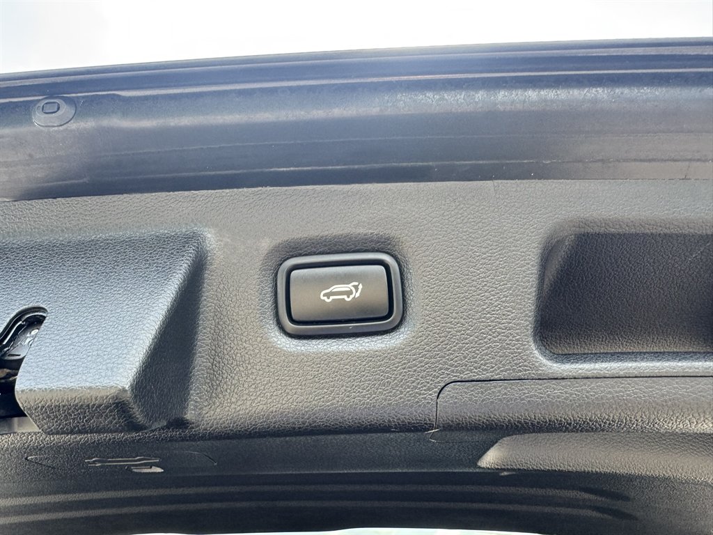 2019 Hyundai Santa Fe - $16,835