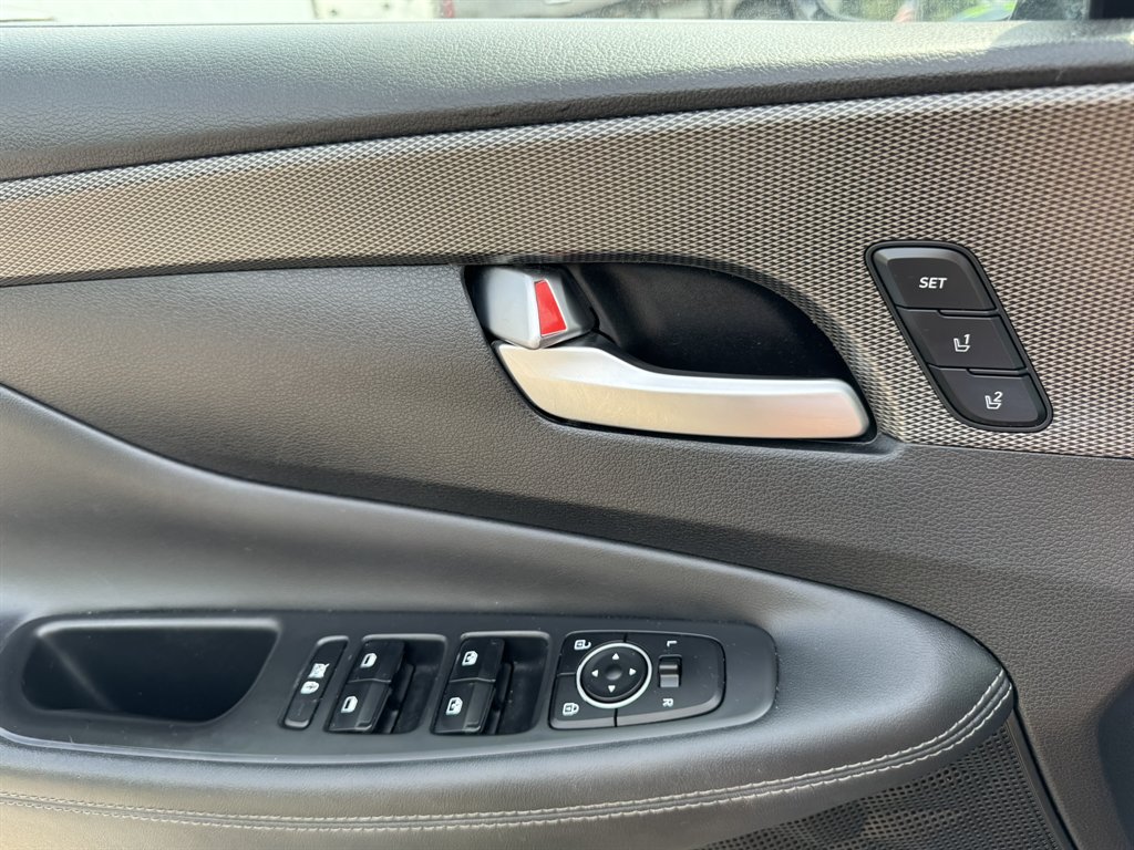 2019 Hyundai Santa Fe - $16,835