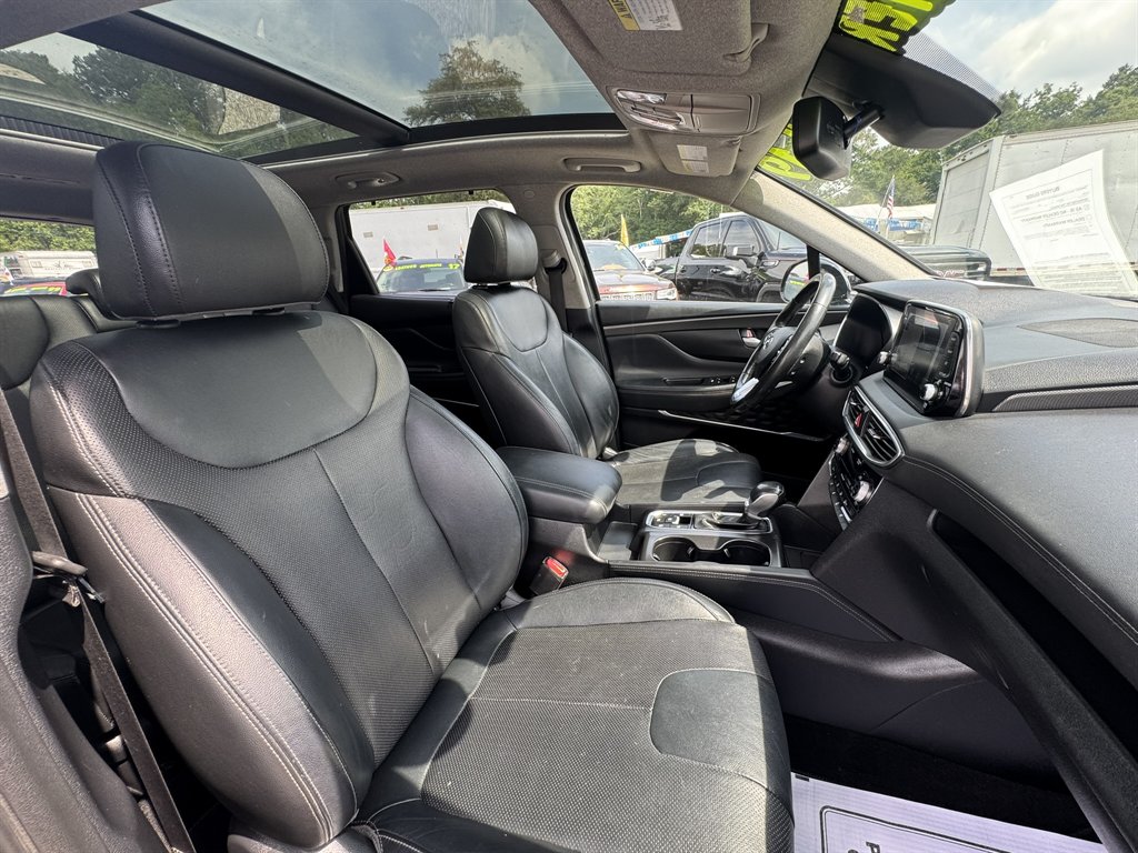 2019 Hyundai Santa Fe - $16,835