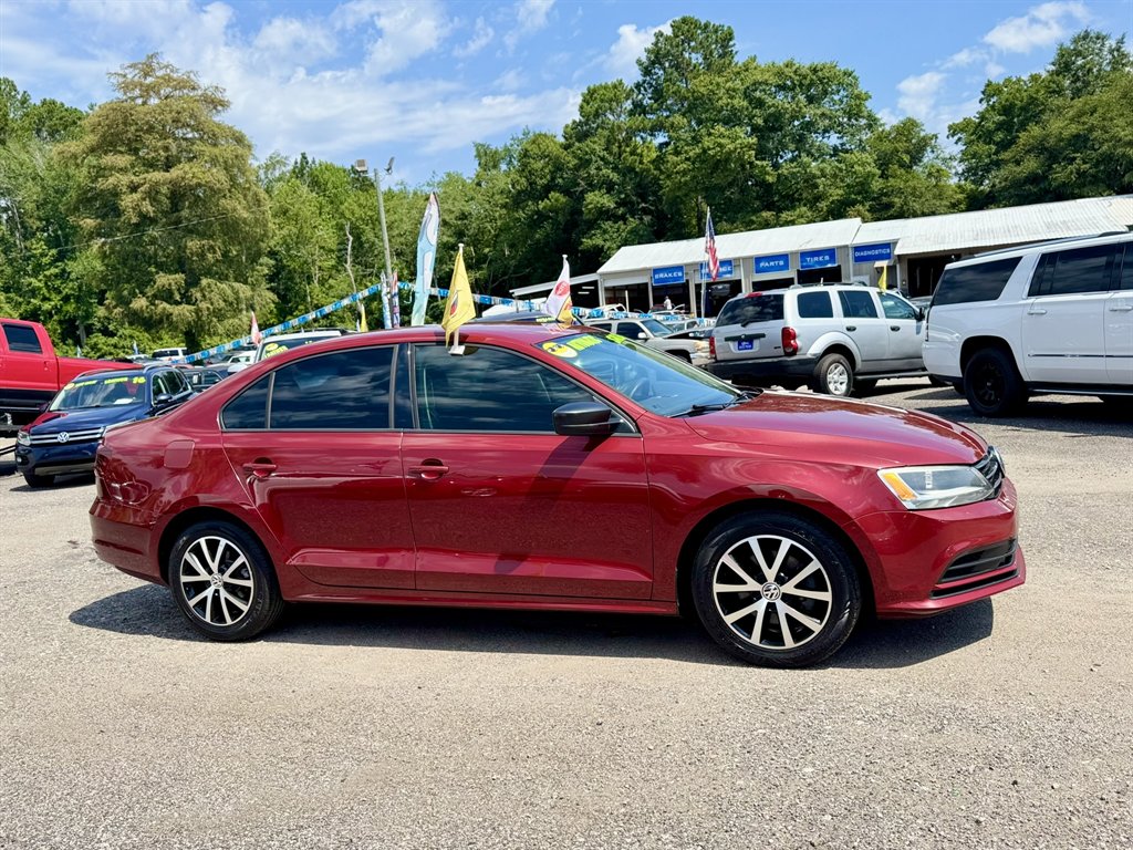 2016 Volkswagen Jetta - $7,930