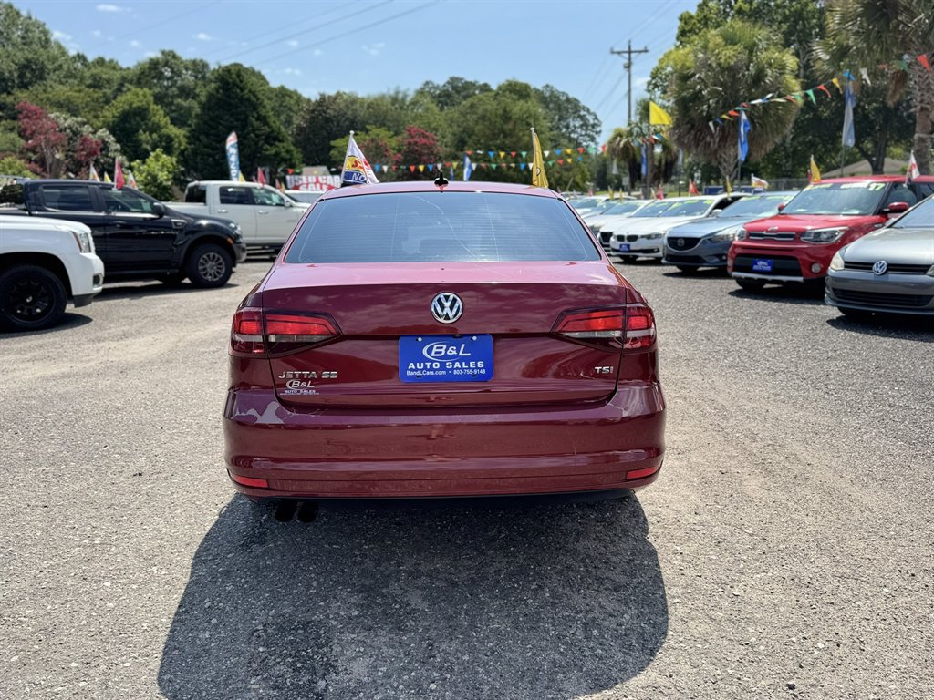 2016 Volkswagen Jetta - $7,930