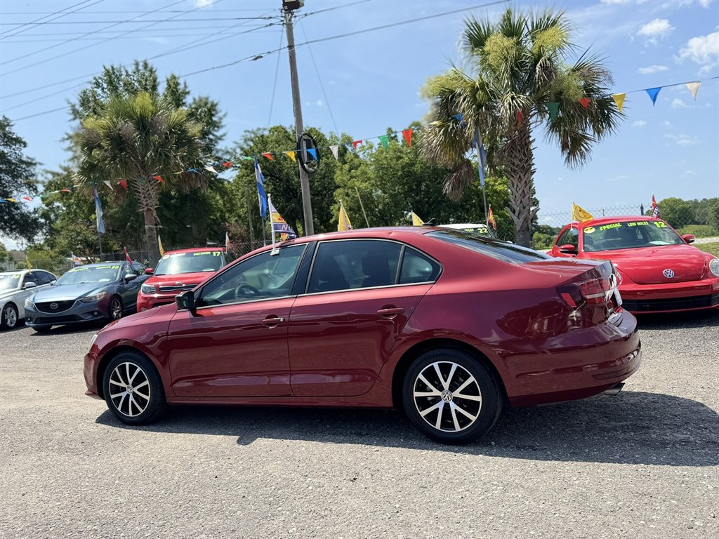 2016 Volkswagen Jetta - $7,930