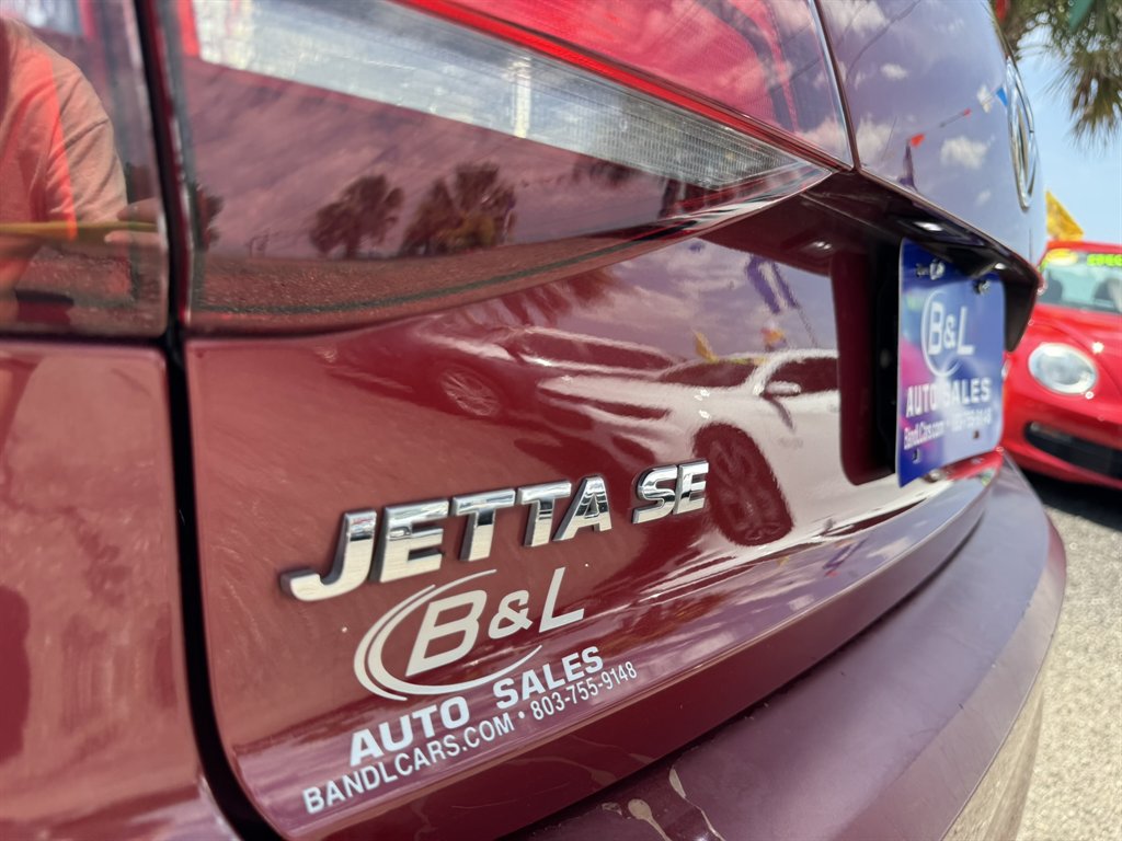 2016 Volkswagen Jetta - $7,930