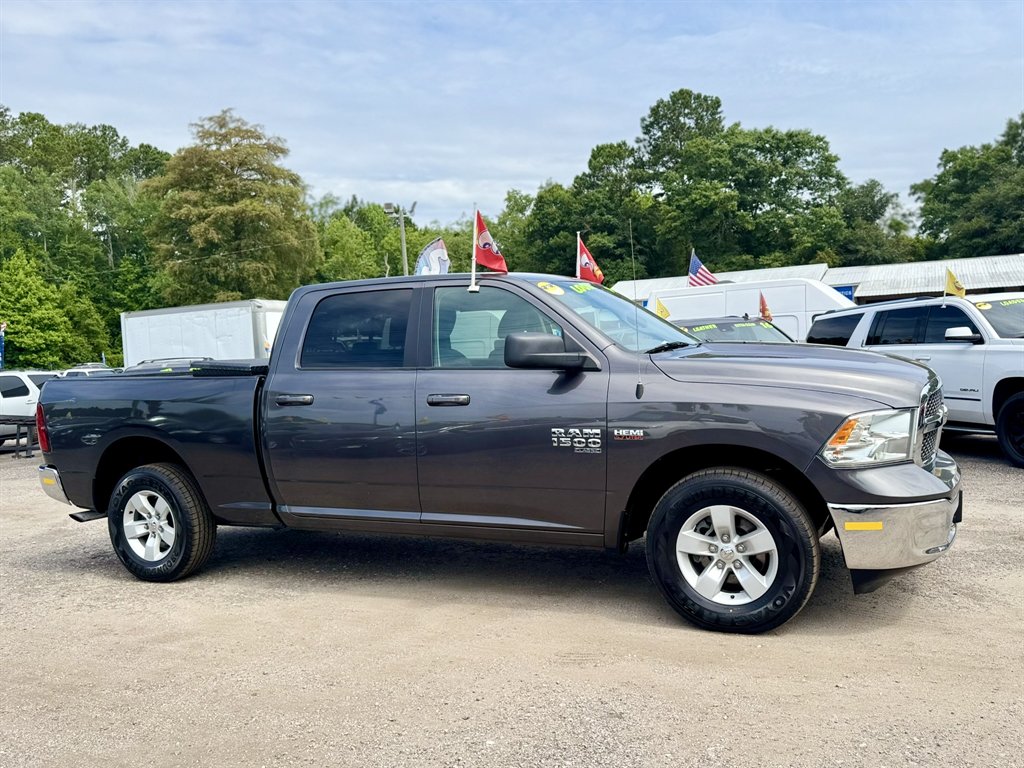 2019 Ram 1500 Classic - $16,880