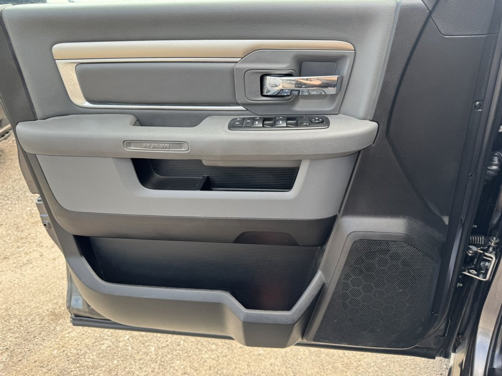 2019 Ram 1500 Classic - $16,880