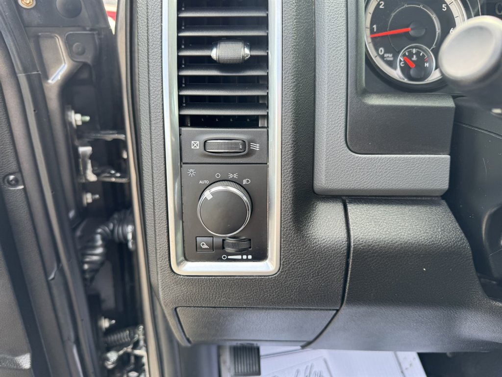 2019 Ram 1500 Classic - $16,880
