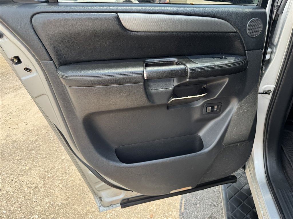 2012 Nissan Armada - $11,500