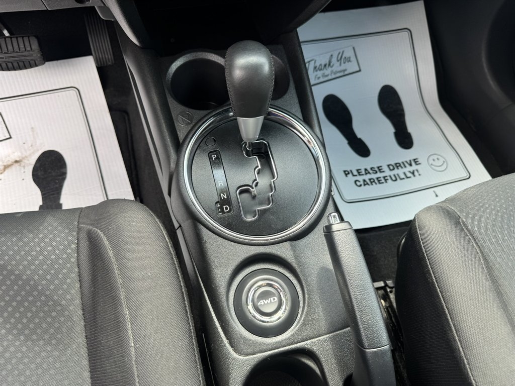 2015 Mitsubishi Outlander - $12,372