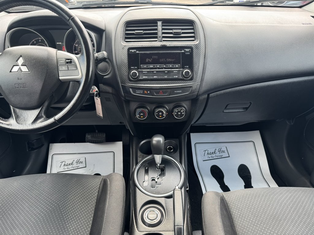2015 Mitsubishi Outlander - $12,372
