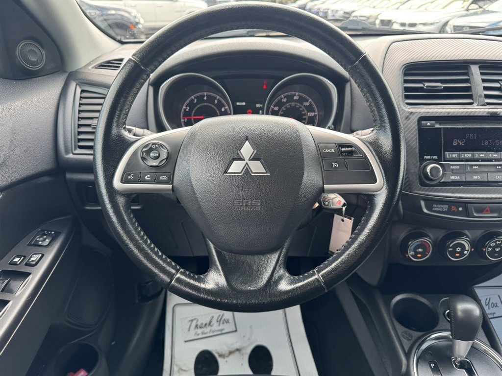 2015 Mitsubishi Outlander - $12,372