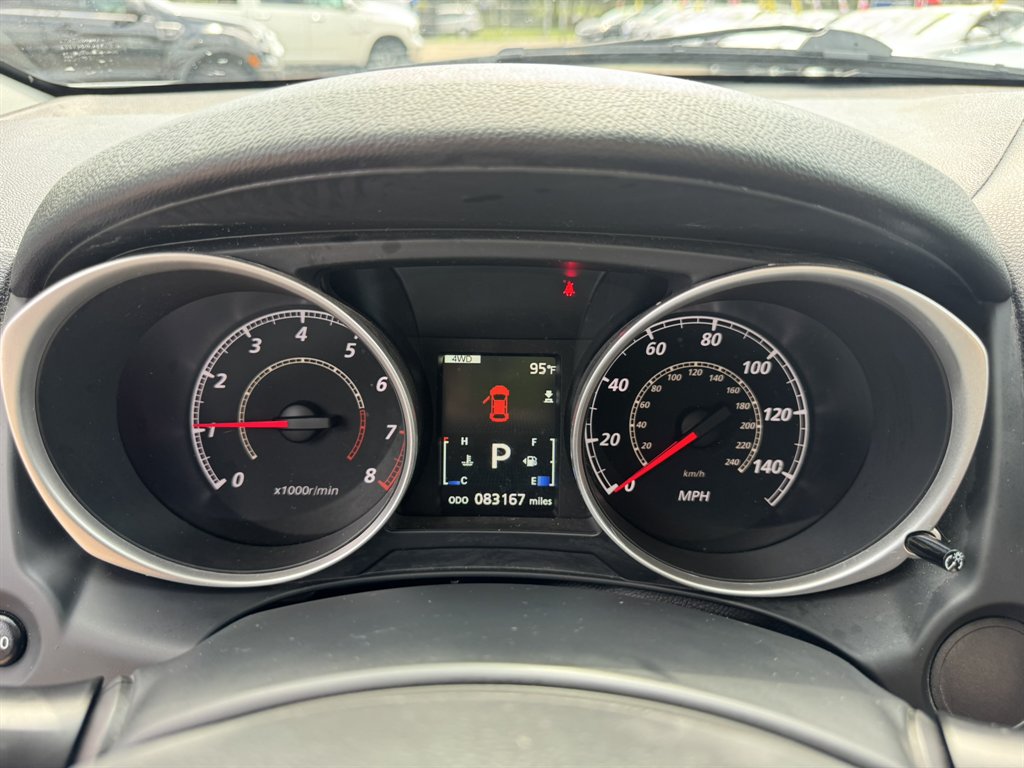 2015 Mitsubishi Outlander - $12,372
