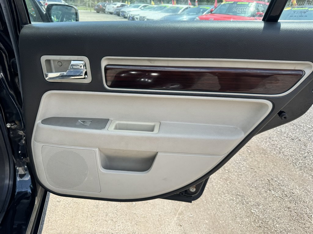 2008 Lincoln MKZ - $5,340