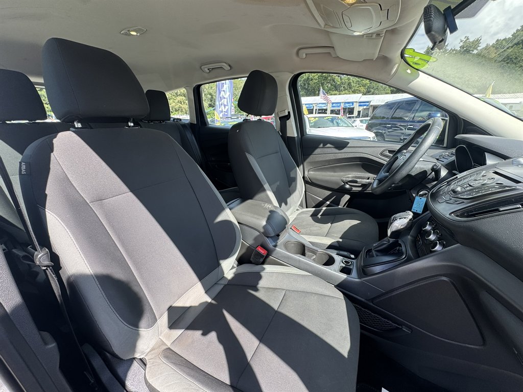 2016 Ford Escape - $9,880