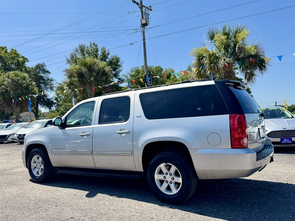 2011 GMC Yukon - $13,880