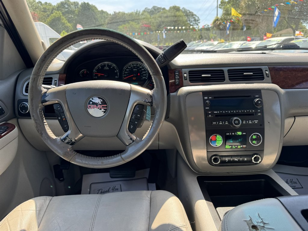 2011 GMC Yukon - $13,880