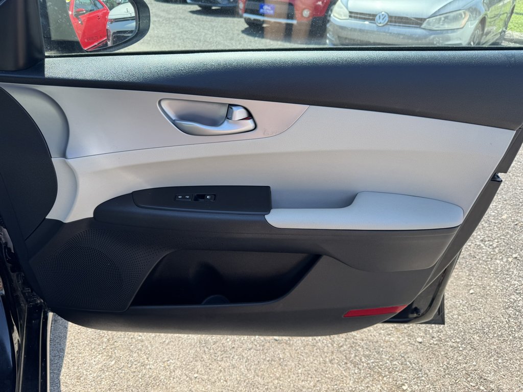 2023 Kia Forte - $18,858