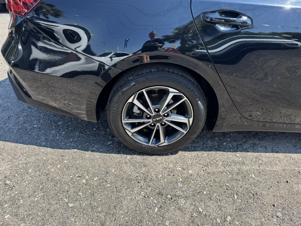 2023 Kia Forte - $18,858