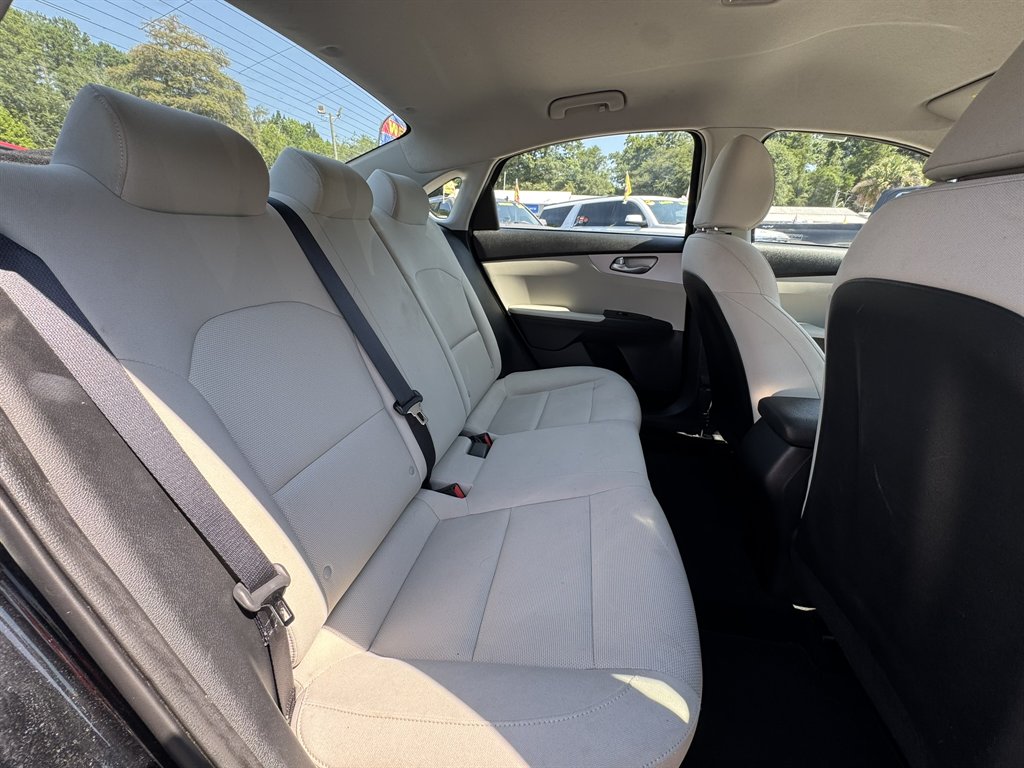 2023 Kia Forte - $18,858
