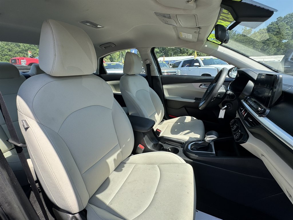 2023 Kia Forte - $18,858