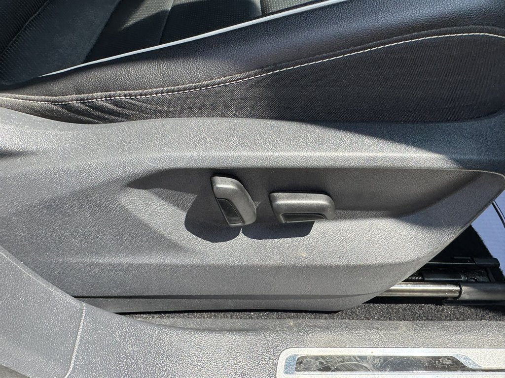 2022 Volkswagen Tiguan - $18,870