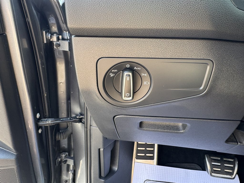 2022 Volkswagen Tiguan - $18,870