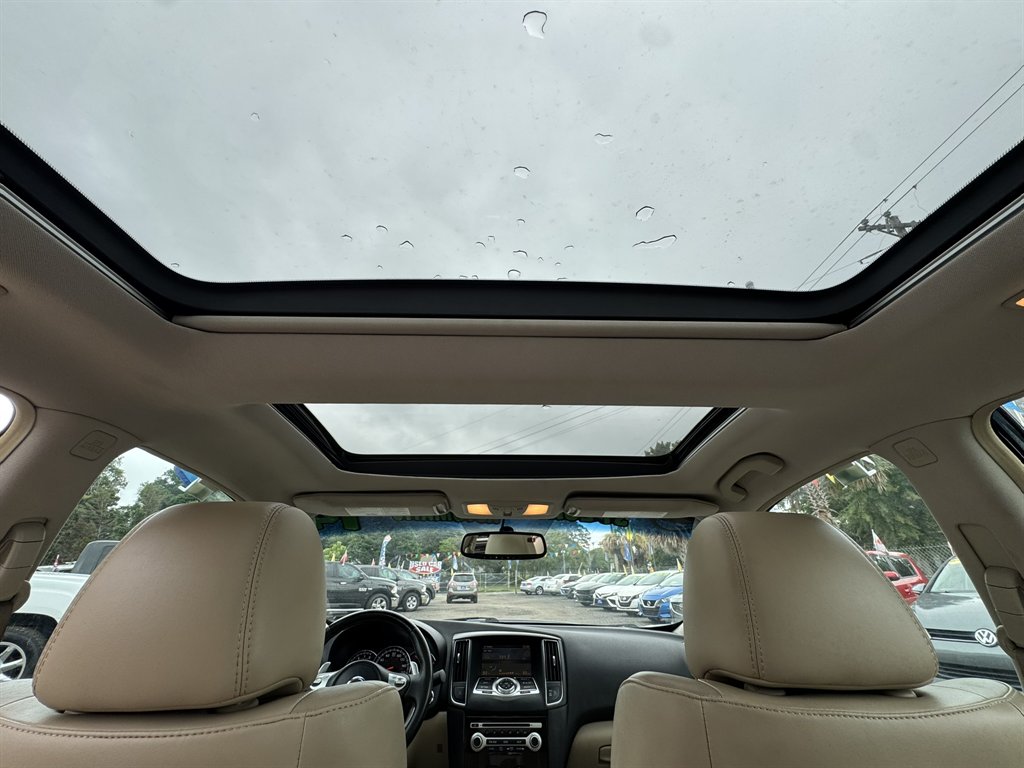 2014 Nissan Maxima - $11,209