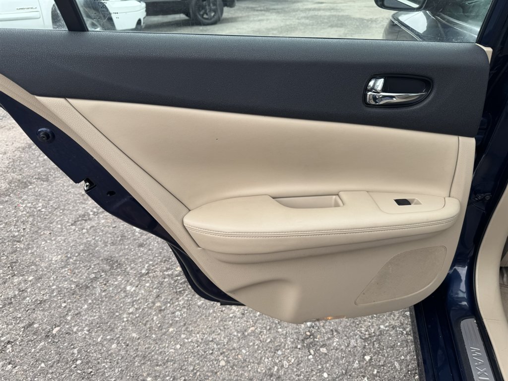 2014 Nissan Maxima - $11,209