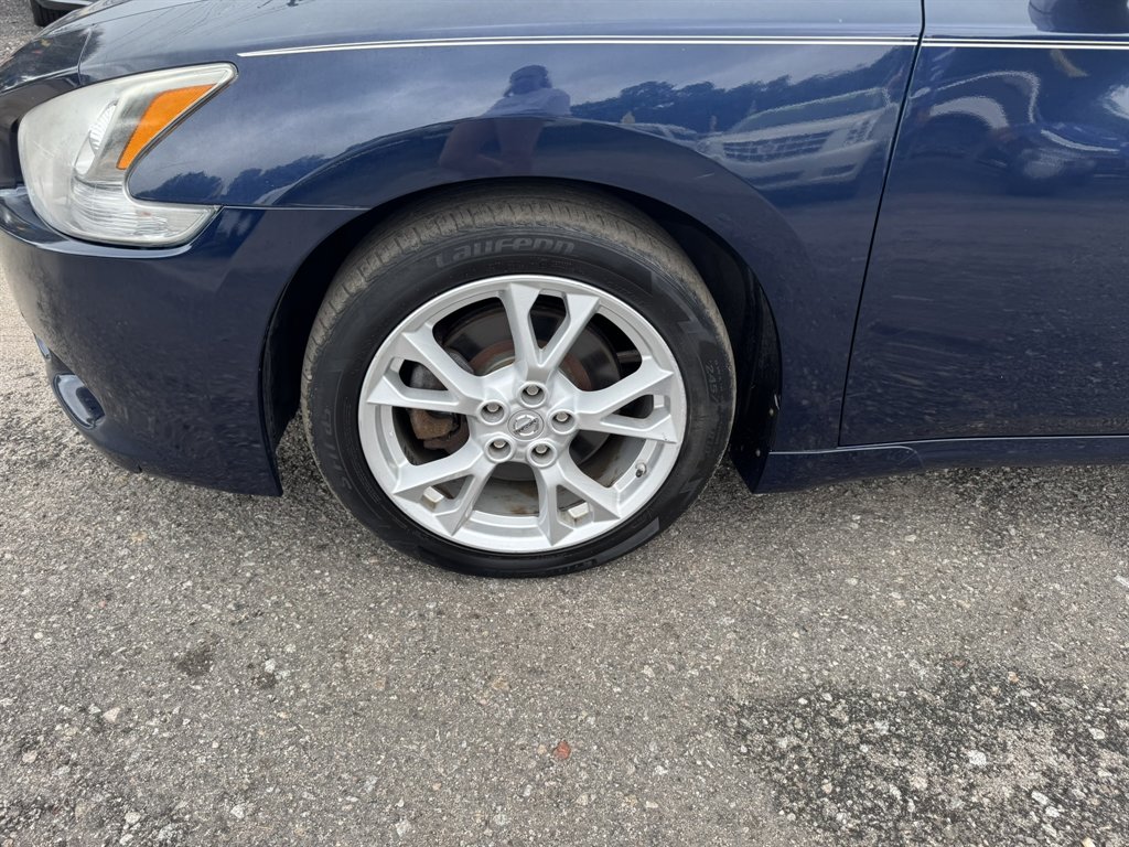 2014 Nissan Maxima - $11,209