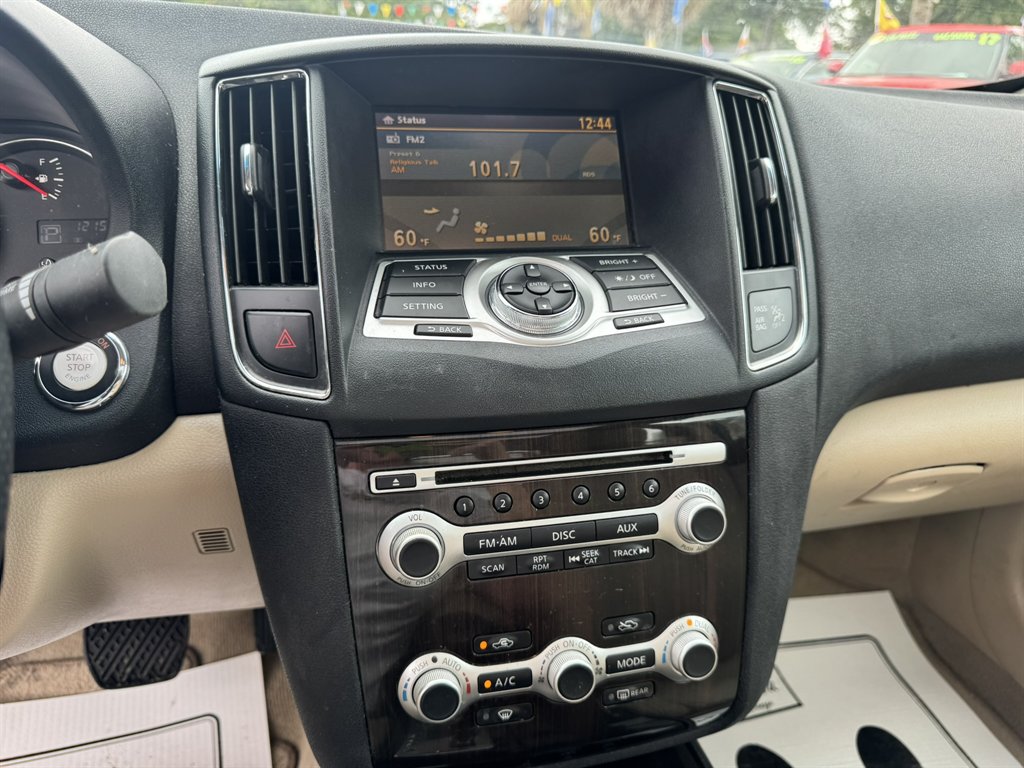 2014 Nissan Maxima - $11,209