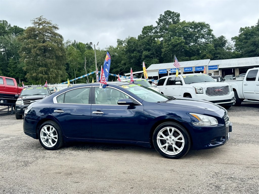 2014 Nissan Maxima - $11,209