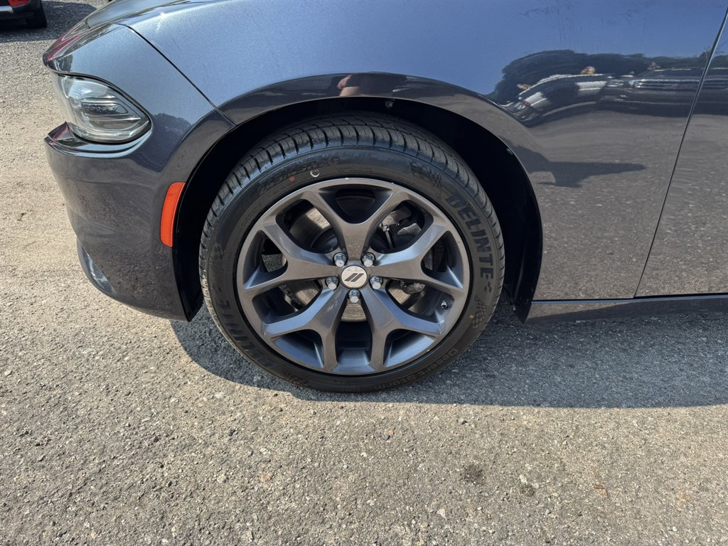 2019 Dodge Charger - $22,231