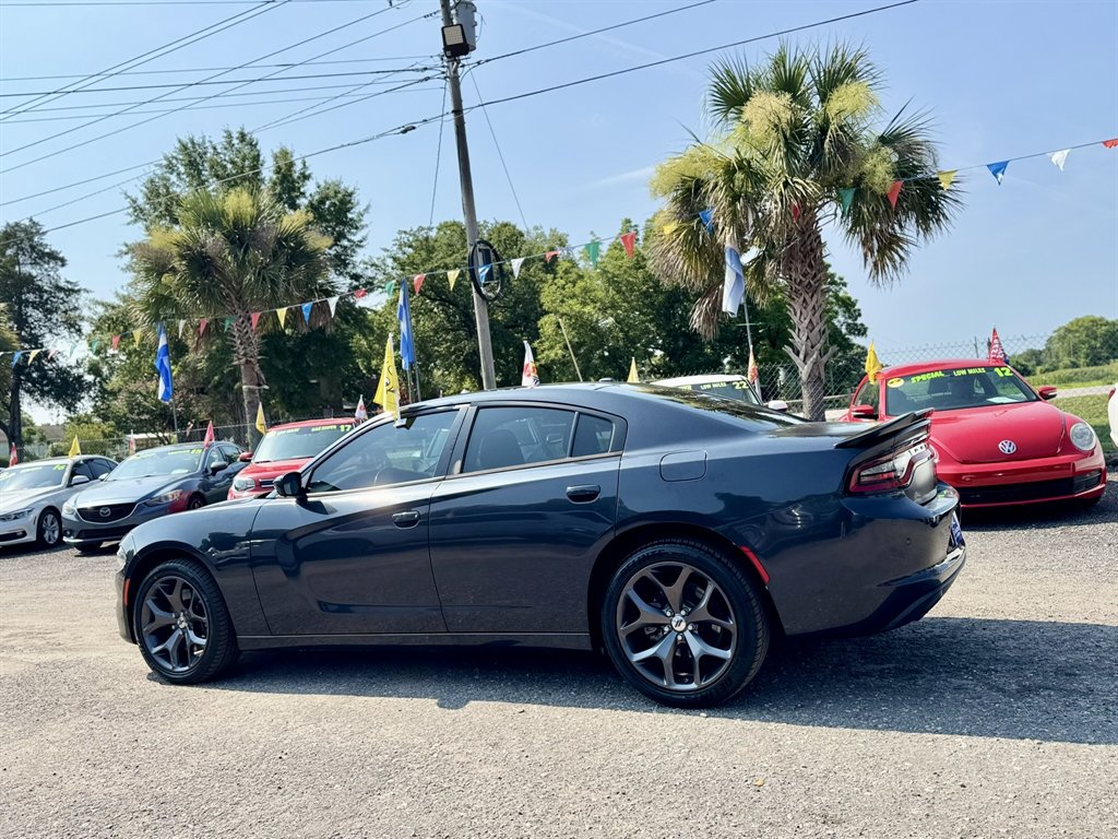 2019 Dodge Charger - $22,231