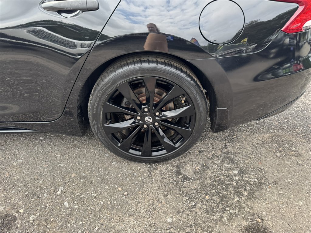 2017 Nissan Maxima - $13,650